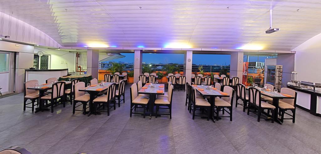Hotel Gokulam Park Chennai Exterior foto