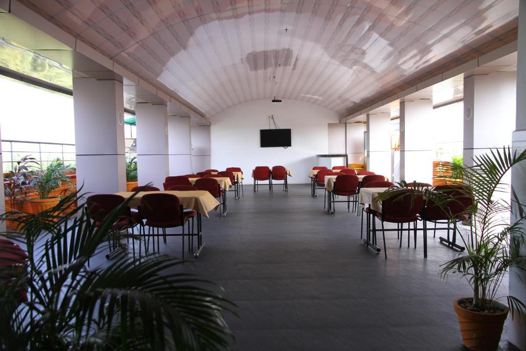 Hotel Gokulam Park Chennai Exterior foto