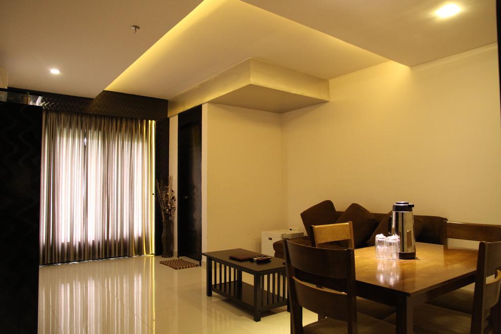 Hotel Gokulam Park Chennai Exterior foto
