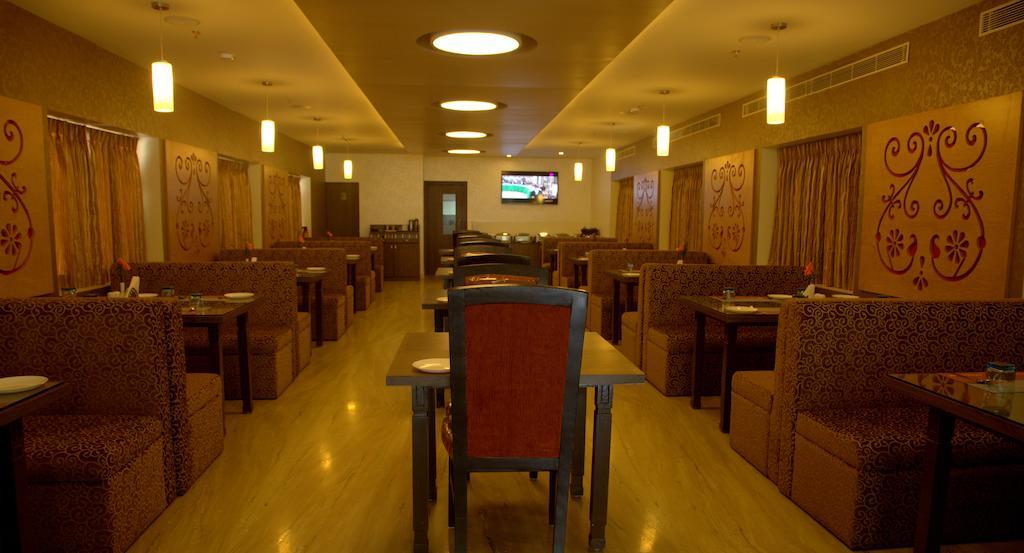 Hotel Gokulam Park Chennai Exterior foto