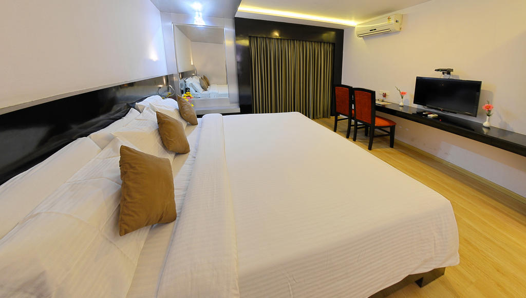 Hotel Gokulam Park Chennai Exterior foto